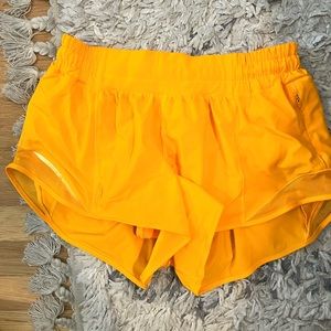 Lululemon Hotty Hot 2.5 LR-Clementine